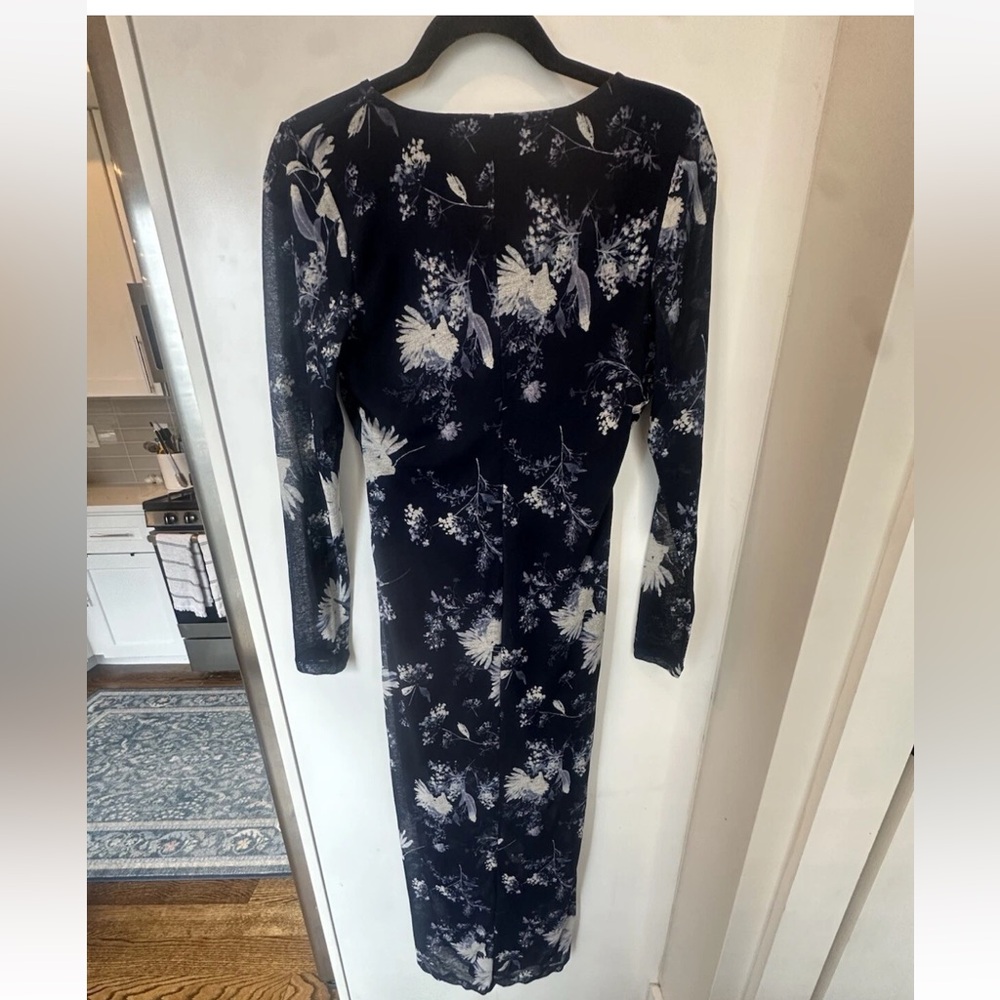NWT Abercrombie & Fitch Floral Bodycon Midi Dress Sz MP - Picture 2 of 8